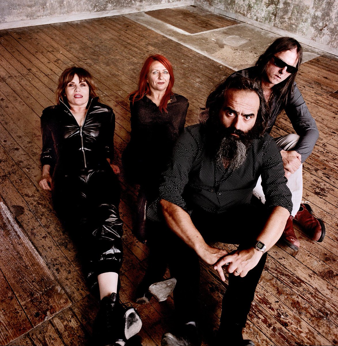 FE_Publicity's tweet photo. A Recordings present the debut full-length release from L’Epee, Diabolique. 

L'Epee is: Emmanuelle Seigner, Anton Newcombe, Lionel and Marie Liminana

RELEASE: Sept. 13th

WATCH: https://t.co/naRwm4Dey0

LISTEN: https://t.co/LqGoDzMcny

INFO: https://t.co/QaZSdWb0Xl https://t.co/j95FhGF5zS