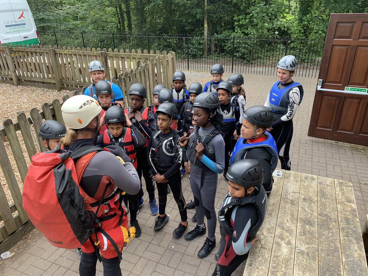 Enigma4Sports's tweet photo. @ClaycotsSchool Silver Award gorge walking https://t.co/G9yYgYlpLz
