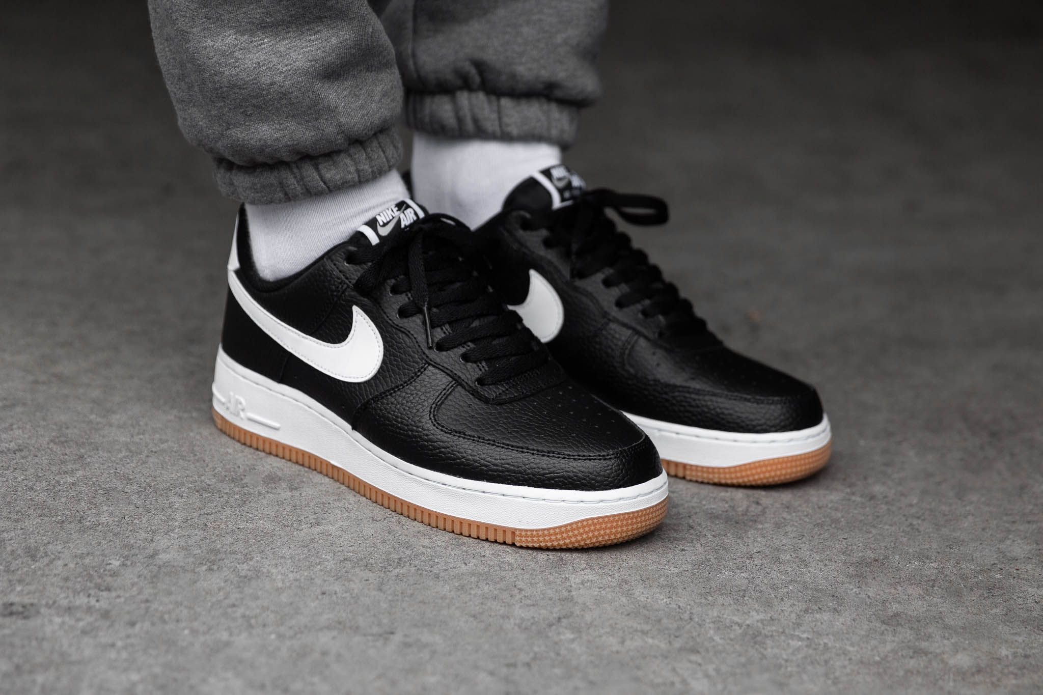 Titolo on Twitter: "Nike Air Force 1 Low "Black/White-Wolf Grey-Gum Med  Brown" get yours ➡️ https://t.co/HA1jFRMsuW US 7 (40) - US 12 (46)⁠ style  code 🔎 CI0057-002⁠ #titolo #nike #titolostyle #airforce1 #af1 ⁠ #