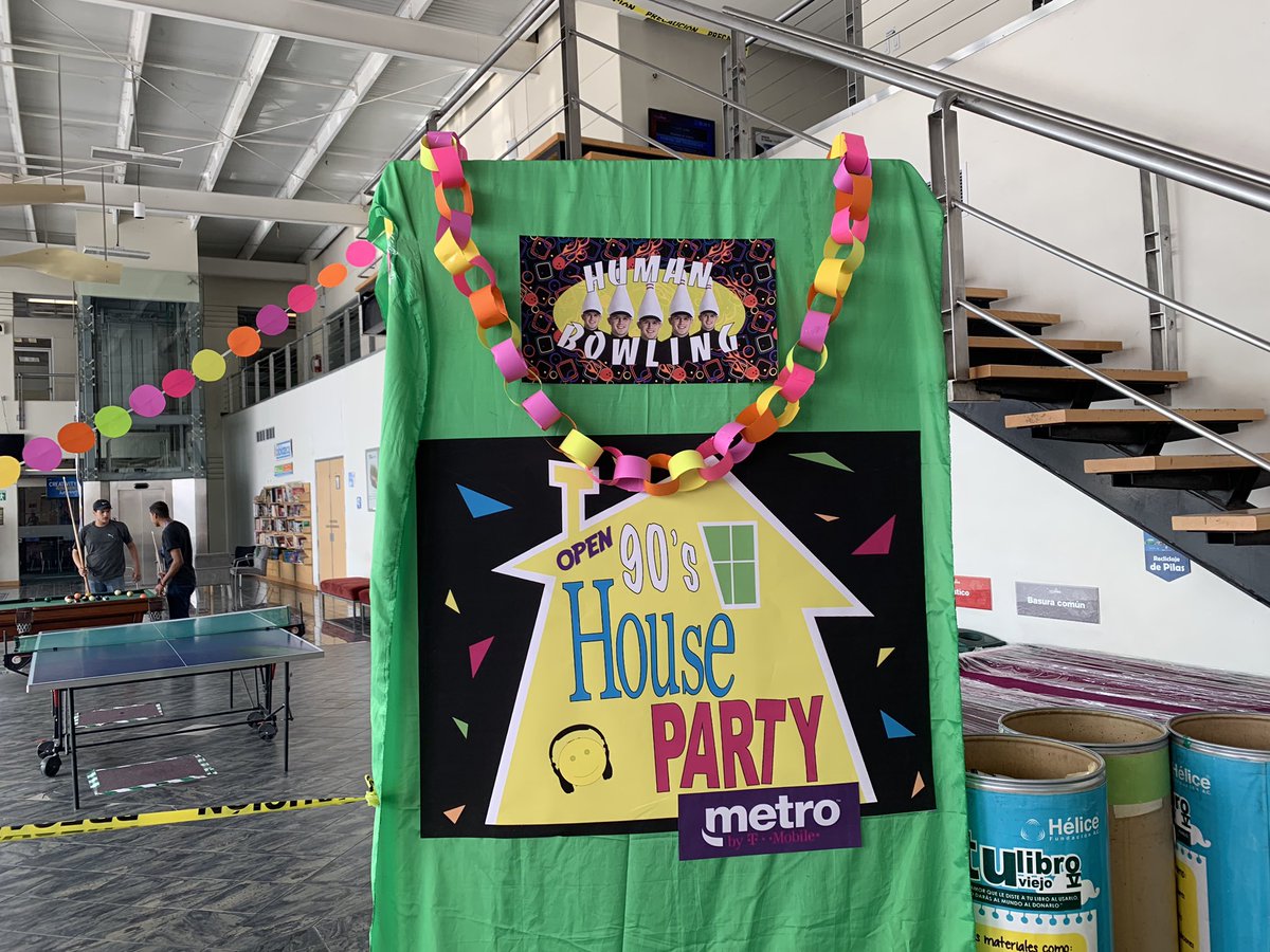 AlanValero11's tweet photo. We are ready to go back to the beauty of the 90s!!!
QA open house!!!
@Josie_MPCS @HPDEC1969 @Greg_MPCS @TonyBologne6 @spartanamaro @yusepull27 @Mikestraveling @Jamie_Metro #metrofun #backto90s #metrolife https://t.co/YvnSj4kYnn