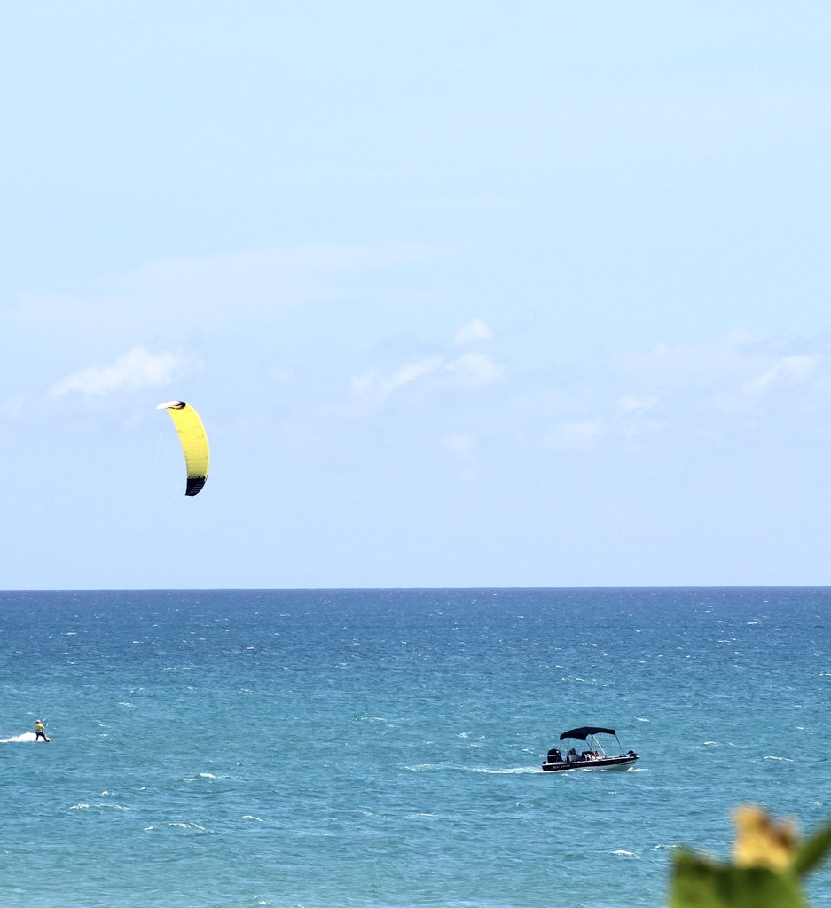 JupiterSurf's tweet image. Juno Pier Surf Report 7-11-19 11:45 ift.tt/2Jyg2Os
