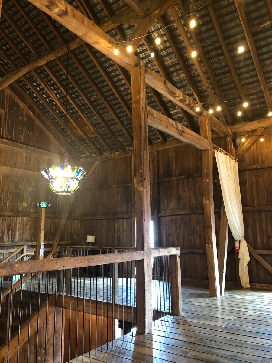 LV_Chamber's tweet image. Do you want to broaden your current network? Chamberpalooza offers opportunities to network with FOUR regional chambers. Reserve your tickets online at cca.lvchamber.org/EvtListing.asp…