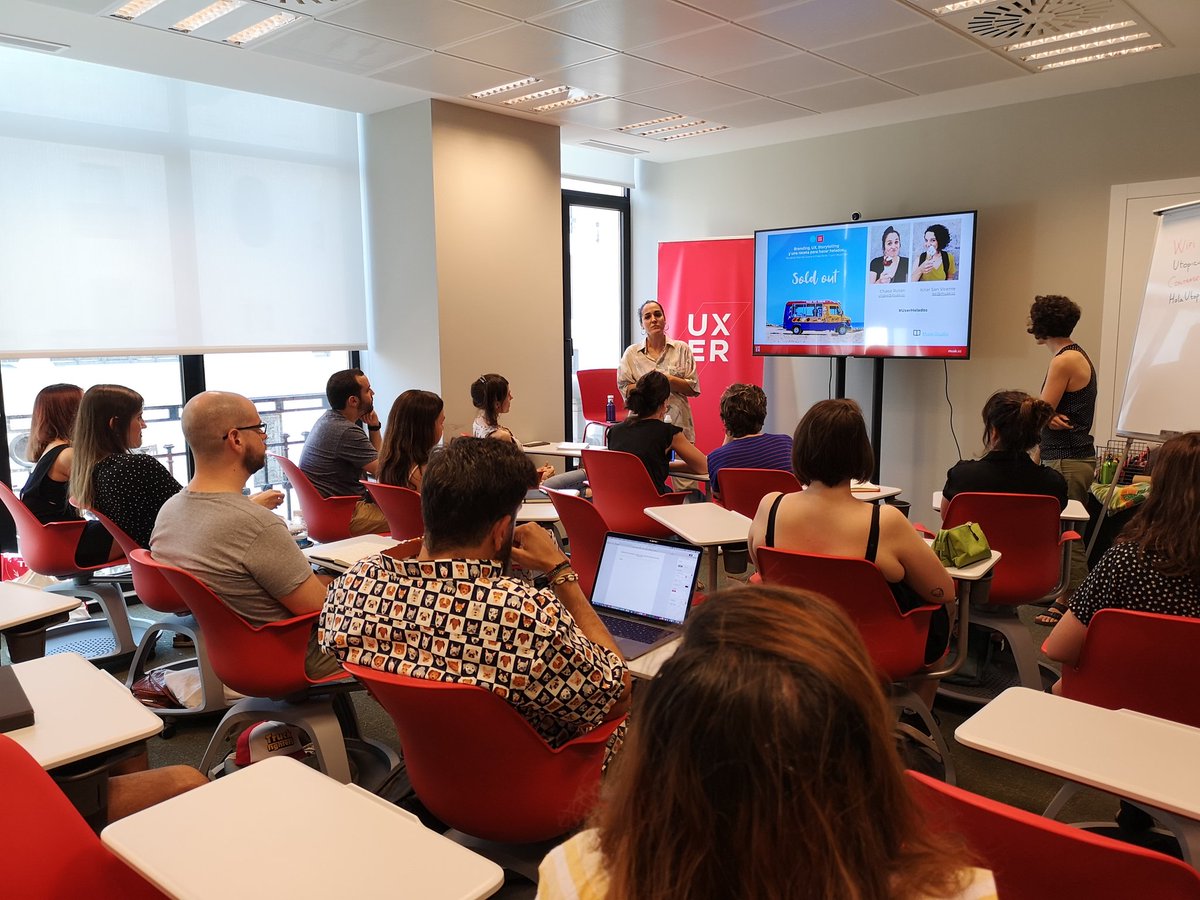 uxerschool's tweet photo. 🎟️ Sold out! Arrancamos el #UXERworkshop con @itzisvg y @CheiberRoll sobre #branding, #UX #storytelling, y una receta para hacer #helados 🍨😋
▪️
#UXUI #UIDesign #UXdesign #userexperience #design https://t.co/4R8wHEODjm