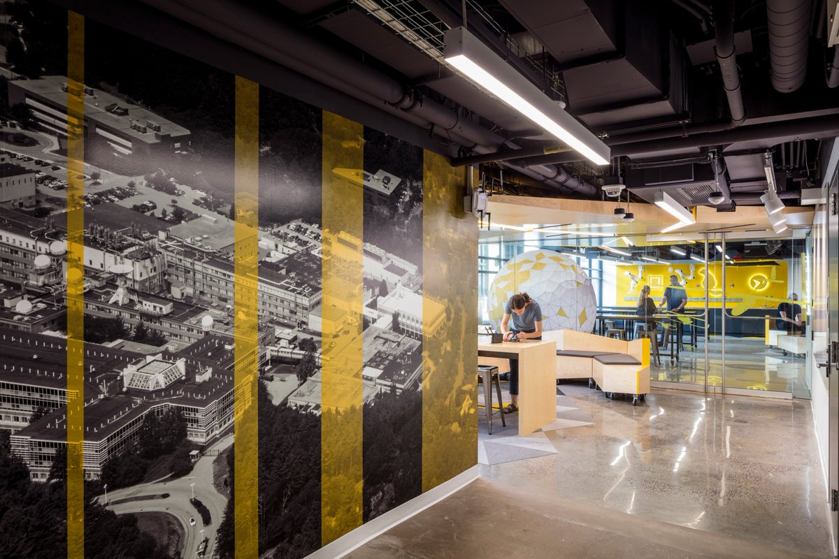 StructureTone's tweet photo. The MIT Beaver Works Summer Institute is in full swing! Check out the facility’s renovated lab and innovation space, which is a partnership between @MITEngineering and @MITLL. #MIT #construction #engineering #STEM #STOamazingspaces https://t.co/YAr14S2Jhx https://t.co/Zb4EI0qyRX