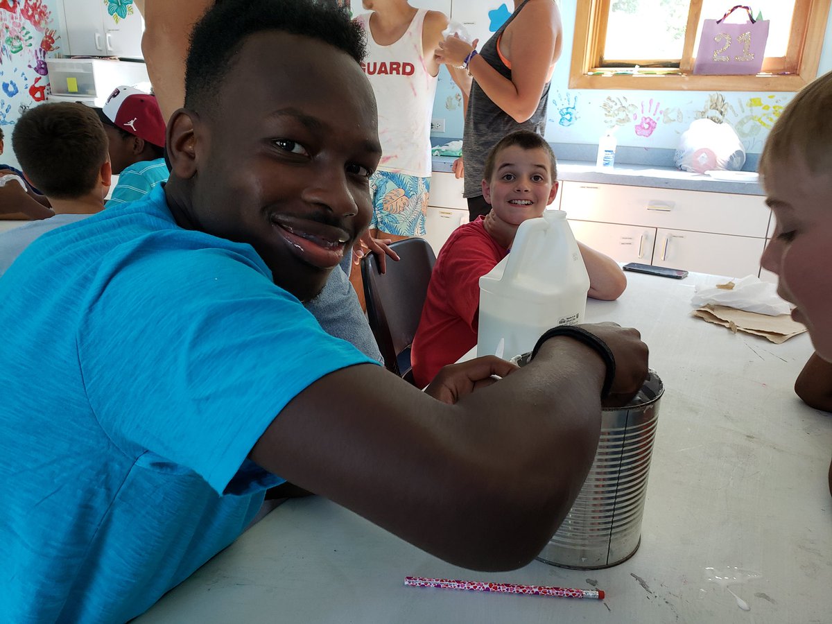 EpilepsyChicago's tweet photo. Day four! We made slime in art, practiced our archery skills in sport, and wrote our own rap songs in drama. We spent the afternoon at the pool, followed by a water balloon fight and relay. It was another awesome day! https://t.co/lb2346h9EU