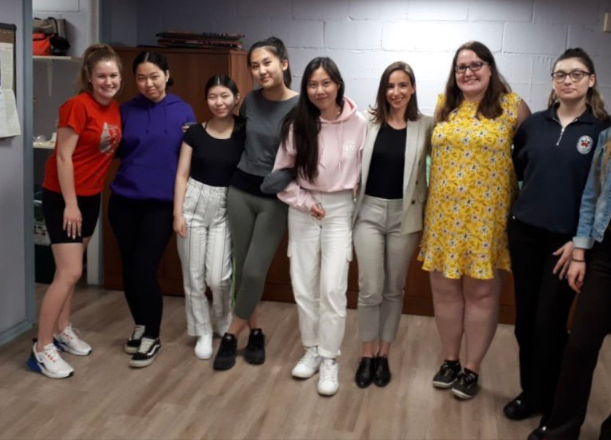 NextGenOfWealth's tweet photo. Financial literacy is often developed outside of traditional education.  Zoe Wolpert from our Toronto office recently volunteered at The Redwood Women’s Shelter, coaching young women on leadership skills and building financial literacy
#PartnersInCommunity https://t.co/RJLebb0Ehg
