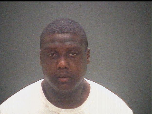 JTullosCBS19's tweet photo. #breaking: @CLEpolice said Armond Johnson is the father of Armond Johnson, 6. Johnson is accused of killing his son, the boy's mother, a 35-year-old man and a 2-year-old girl on E. 63rd. Armond is charged w/ agg. murder and will be arraigned Fri. @cleveland19news https://t.co/fRzgs7fHfG