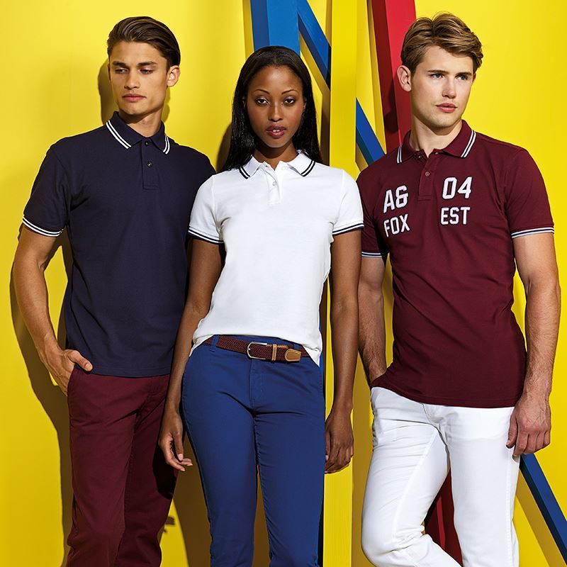 RecExpress_PB's tweet image. Wimbledon may be over soon, but you can still get the look with Recognition Express Peterborough🎾 #workplace #polo ow.ly/wCUu50uYyKm