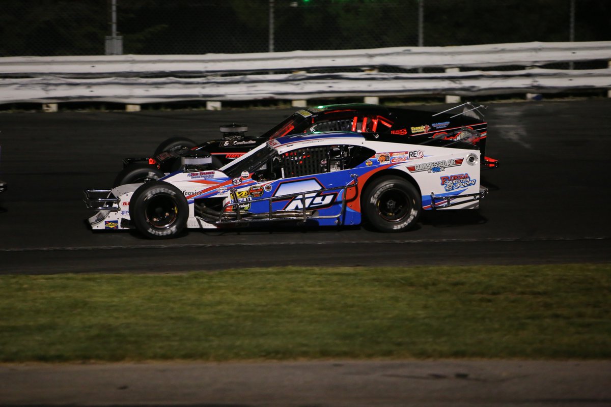StaffordSpeedwy's tweet photo. Michael Christopher Jr. set to pilot the Tommy Baldwin Racing #7ny Open Modified in Friday's Bud Light Open Modified 80. Don't be surprised if this driver/team combo wound up in NAPA Victory Lane.
Full entry list πhttps://t.co/2SKkPLJWsR
#BudLightOpen #Open80 #Mods #Stafford https://t.co/XDd4KL5WCh