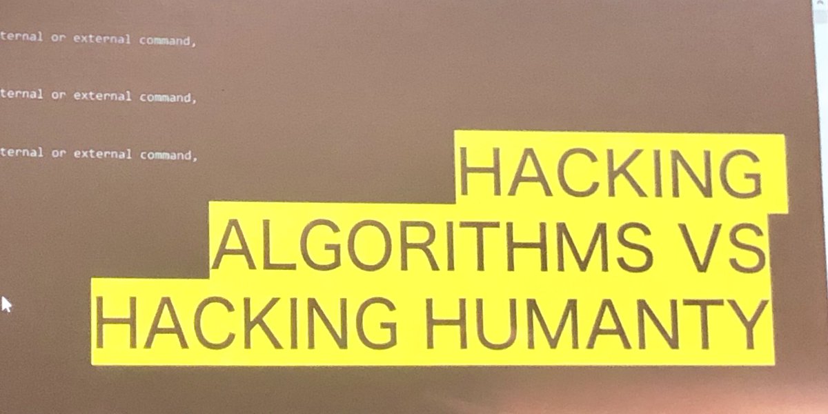 Thank you @cassieroma for shining a light on a hugely important conundrum of our times - marketing’s efforts to reach &amp; serve customers, using tools that come dangerously close to crossing the line. I loved your talk! <a href="/VidCon/">VidCon</a> #cassieroma <a href="/TPNRETAIL/">TPN</a> #influencers