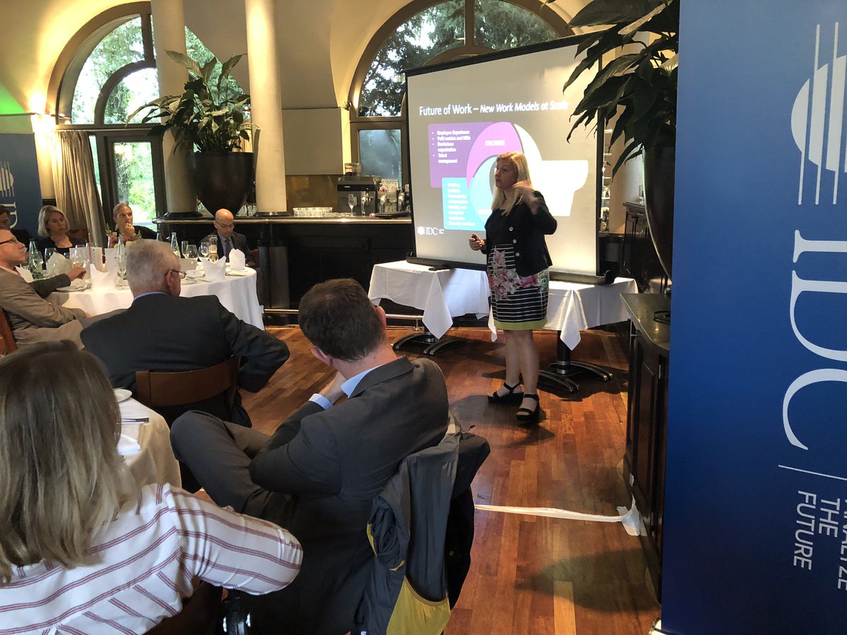 IDC_Deutschland's tweet image. It is our pleasure to welcome #IDCs @rbigliani today at the #idces19, talking about the Future of Work #idces19