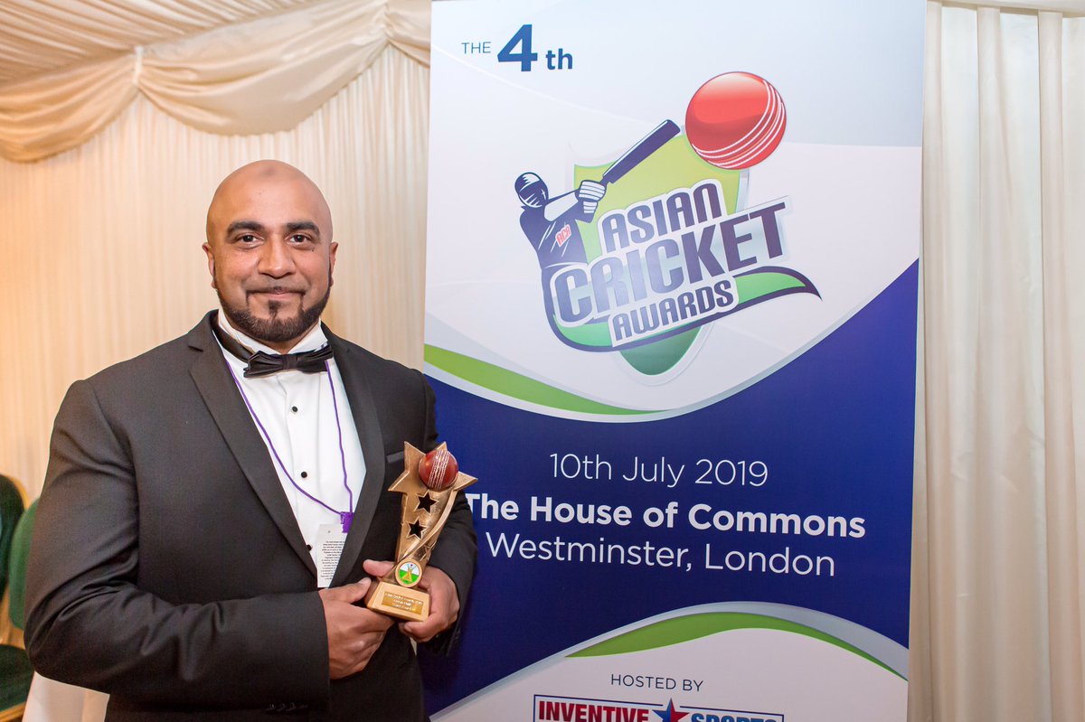 ACricketAwards's tweet photo. Amran Malik from @WicketzLuton was joint winner of The Coach Award sponsored by #WhitePearl 🏏 Fantastic to hear about the fantastic community work Amran &amp; his team carry out in &amp; around #Bedfordshire. https://t.co/Ywsu9mahcX