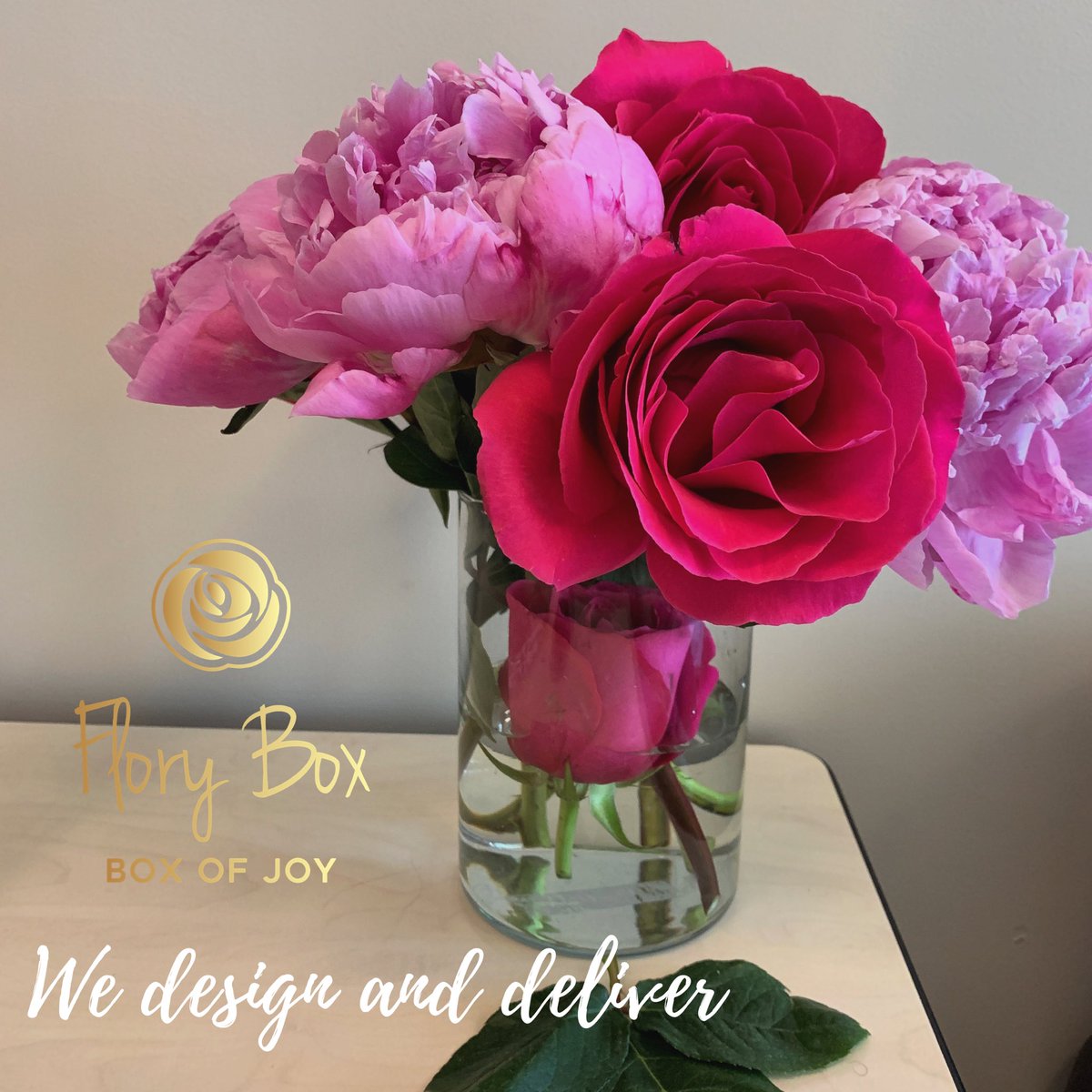 FloryBox's tweet photo. #peony season https://t.co/3tIm0Y81hC