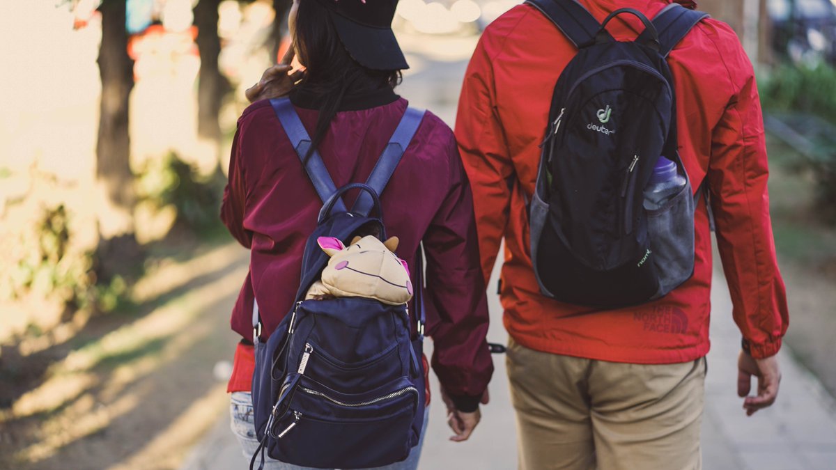 SA_exchange's tweet photo. Privilege "Backpack": Student Affairs Edition by @akeisha09 & @hameed_sania: an #SAresource checklist based on Peggy McIntosh's work, developed as part of the pre-conference session “Walking” the Talk: Taking Equity One “Step” at a Time @ #CACUSS19 #SAcdn https://t.co/nSa0cqwIA2 https://t.co/3z4Izx5iC5