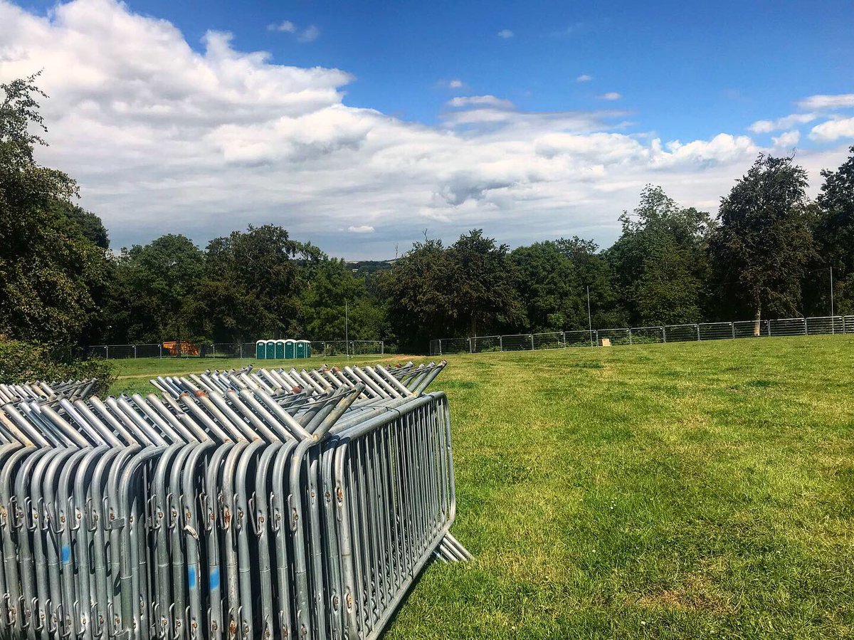 🌿Wonderfields Festival🌿

All event infrastructure equipment supplied by us🌞

#eventprofsuk #eventhire #festivalhire #eventequipment #fencinghire #barrierhire #stagebarrier #toilethire #equipmenthire #crowdcontrol #crowdcontrolbarrier #brandoneventhire #brandonhirestation