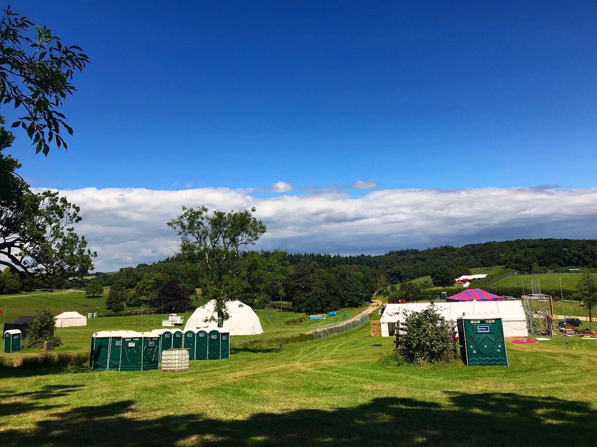BrandonEvent's tweet photo. 🌿Wonderfields Festival🌿

All event infrastructure equipment supplied by us🌞

#eventprofsuk #eventhire #festivalhire #eventequipment #fencinghire #barrierhire #stagebarrier #toilethire #equipmenthire #crowdcontrol #crowdcontrolbarrier #brandoneventhire #brandonhirestation https://t.co/TUdXryE6st