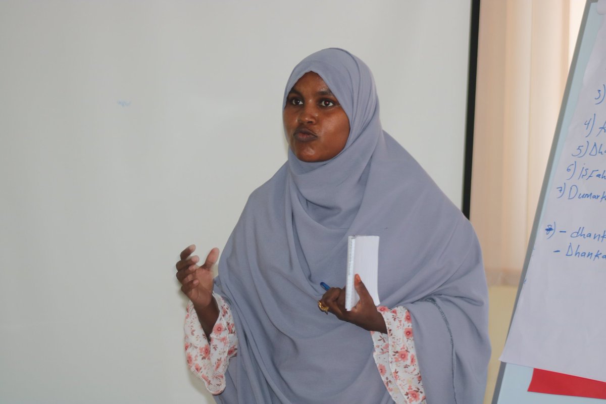 MUDAN_Network's tweet photo. Day3
Community Consultant Forun for Women and Femal Youth to Debate On Key issues Them.
#MUDANE_NETWORK
@caresom https://t.co/h8maFf2oIT