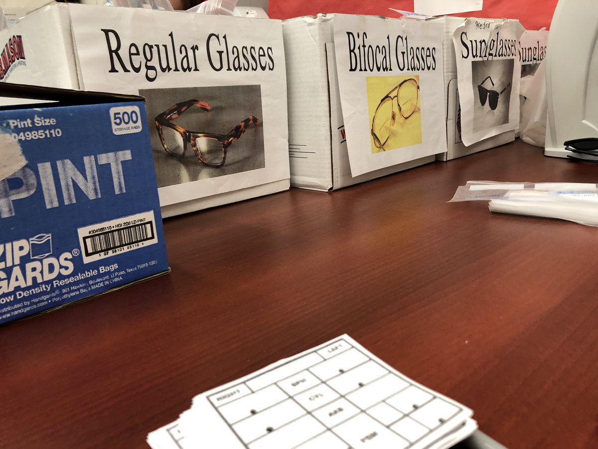 StacyMiddle66's tweet image. “Eye” think you are great.  Glasses under repair and almost done. MPS Community partnership  with the Lions Club #MPSGreatThings #OurWayForward @MilfordSchools