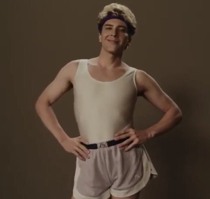 ahsnews_feed's tweet image. The 80’s are back...#AHS1984