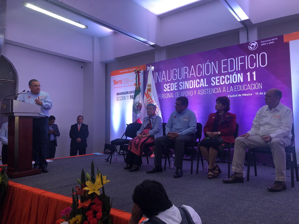 JUAN_MARTINGS's tweet photo. Inauguración de la nueva sede de la Sección 11 del SNTE misma que ya es patrimonio de el todo el PAAE en la Ciudad de México con @SnteNacional 
#FelizJueves México #DíaDelÁrbol Ojalá #Wolfie #VamosBienConAMLO CDMX #DíaMundialDeLaPoblación Conapo #CNnoticia SHCP #theuntamed https://t.co/qCYByBPlxX