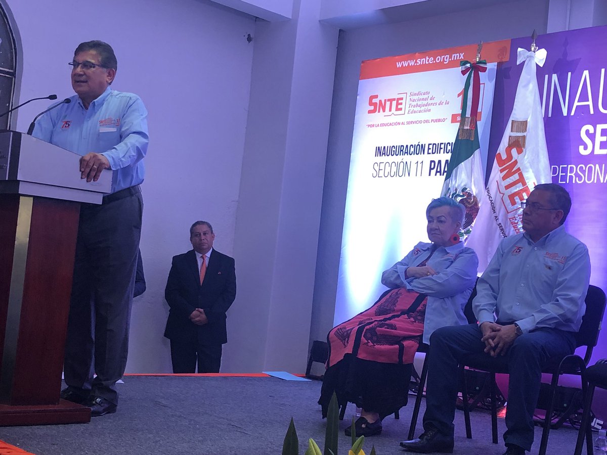 JUAN_MARTINGS's tweet photo. Inauguración de la nueva sede de la Sección 11 del SNTE misma que ya es patrimonio de el todo el PAAE en la Ciudad de México con @SnteNacional 
#FelizJueves México #DíaDelÁrbol Ojalá #Wolfie #VamosBienConAMLO CDMX #DíaMundialDeLaPoblación Conapo #CNnoticia SHCP #theuntamed https://t.co/qCYByBPlxX