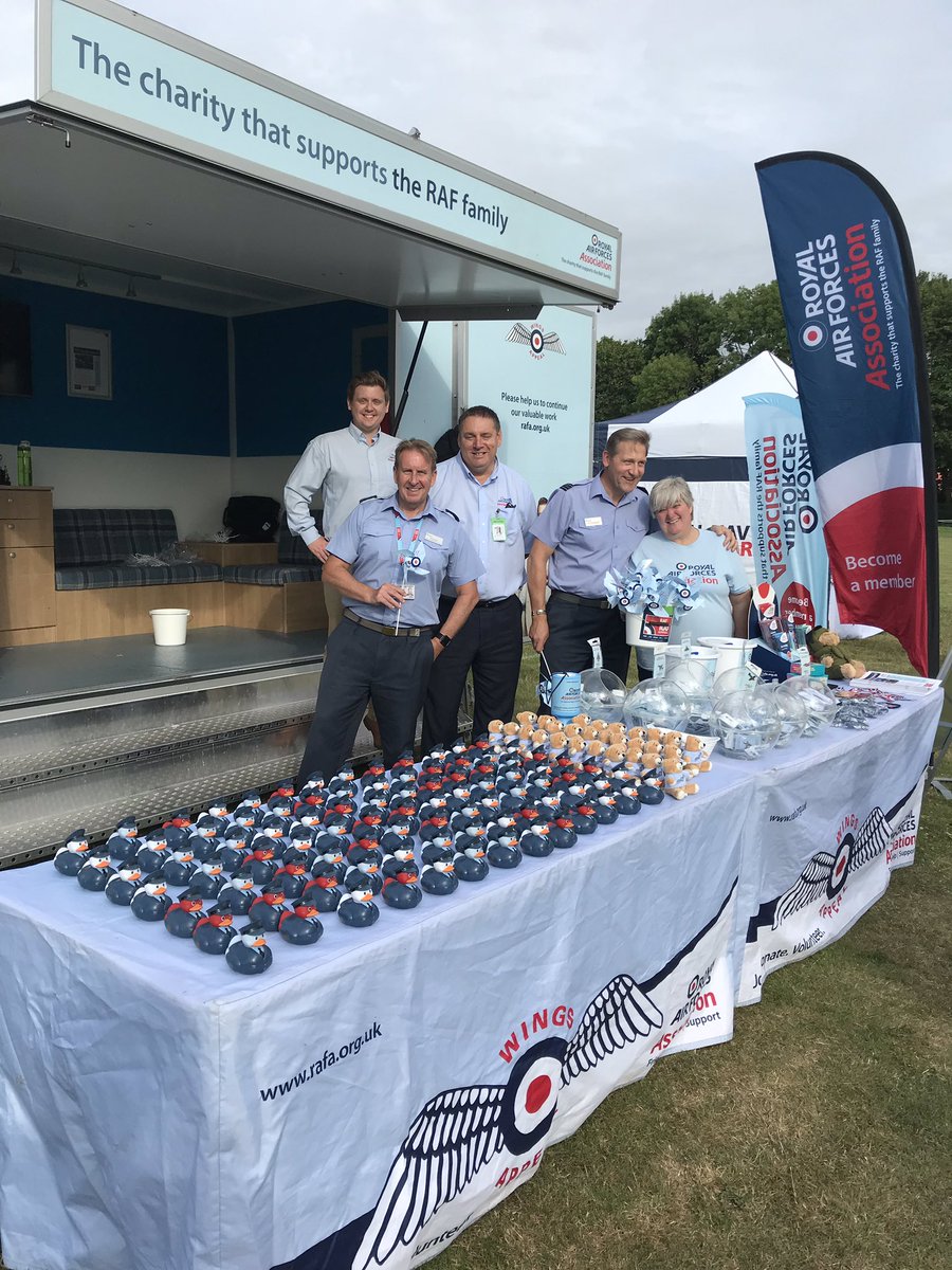 Swindon Branch and @RAFA_BSO assisting the Shrivenham RAFA Committee at the Shrivenham Music &amp; Fireworks event this event #rafassociation