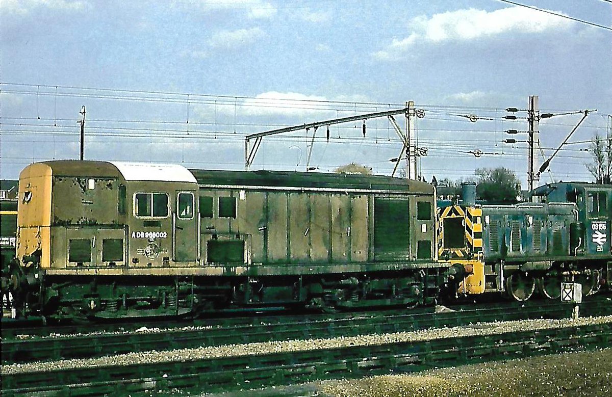 SalopianLyne's tweet image. British Railways Class 15 BTH Type 1 Diesel D8237 built by Clayton in 1961. Converted at Doncaster Works to Electric Train Heating unit ADB968002. Pictured in Faded Green livery at Colchester 23/9/80. Scrapped 1985 #BritishRail #Class15 #Colchester #trainspotting #Clayton