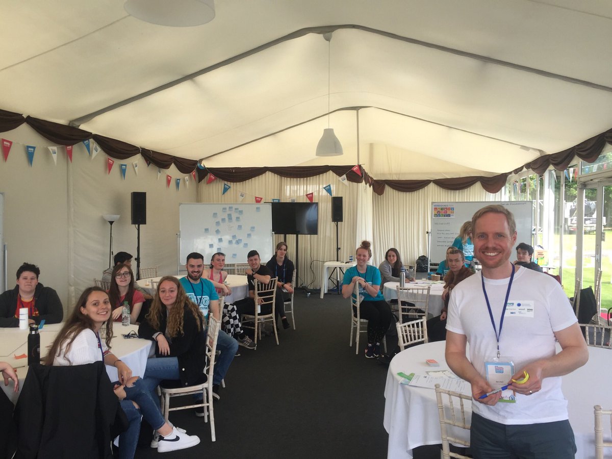 LandellsJohnson's tweet photo. Some of best bits from yesterday for me.... joining our students in their tent to properly listen to their thoughts, Phil &amp; Gaby doing us proud on the sofa and of course some more volleyball 👂 🛋 🏐  #InnovationFestival19 @run2legacy https://t.co/k9Alf55Abx