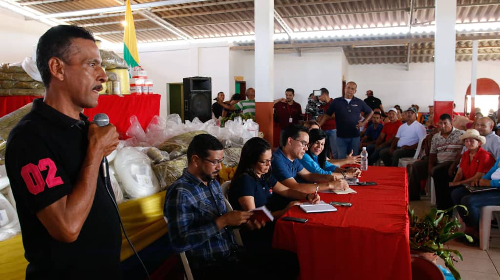 Esta es una primera fase del despliegue nacional que estamos haciendo desde el <a href="/MinPesca/">MinPesca</a> para dotar a los pescadores con las herramientas necesarias para faenar y de esa manera lograr las metas de producción y garantizar la alimentación de nuestro pueblo.