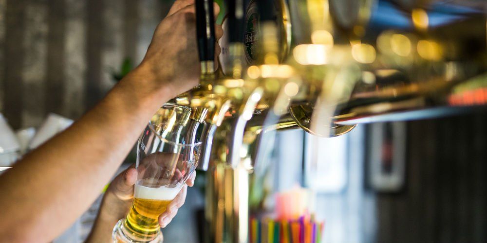 CUInsight's tweet photo. When credit unions think disruption, think beer  https://t.co/oOIOS6uevu @Geezeo #finance #creditunions #news https://t.co/KgMU9XQOle