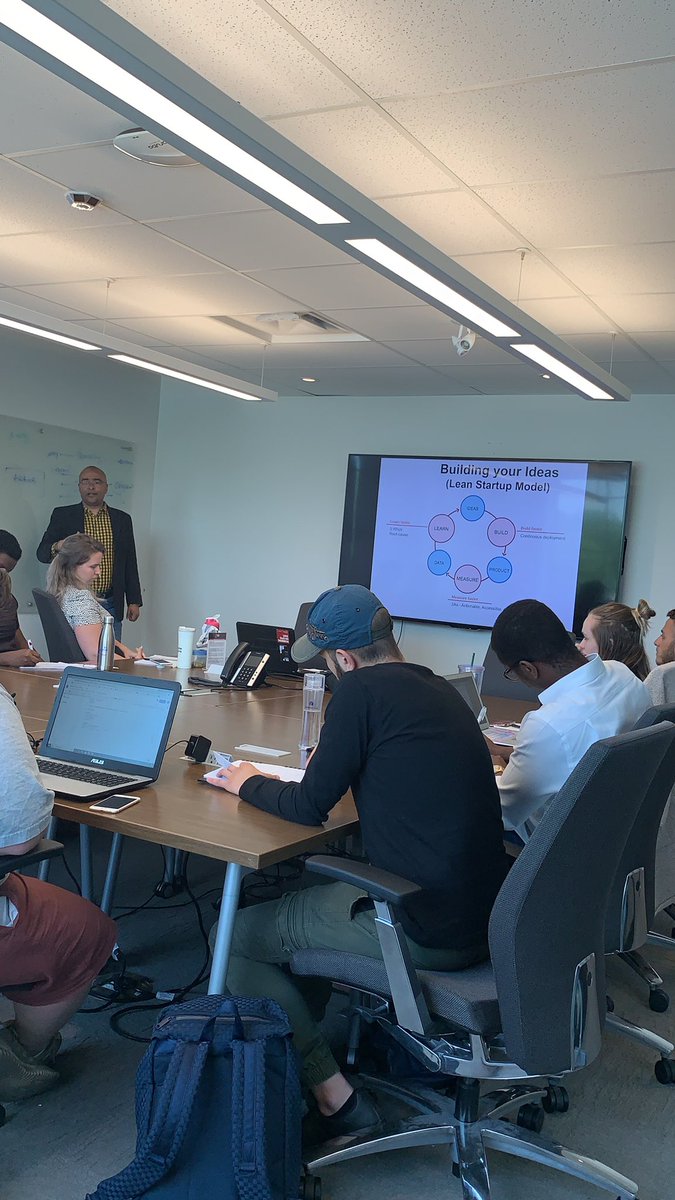 Youth_Ottawa's tweet photo. Our 11 social innovators are at @Bayview_Yards this afternoon discussing Ideation and Design Process for their initiatives! This is one of 5 entrepreneurial workshops the youth will be participating over the summer π‘#socialenterprisedevelopment #youthinitiatives https://t.co/s0nxwdNhKx