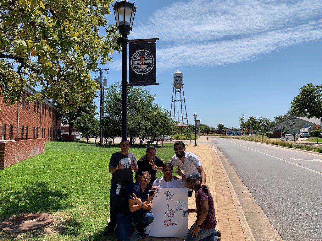 SunilGaniger2's tweet photo. #BuyerOffsite2019 #iworkForDell #Buyer(Majestic) https://t.co/cDDgzCjUIK