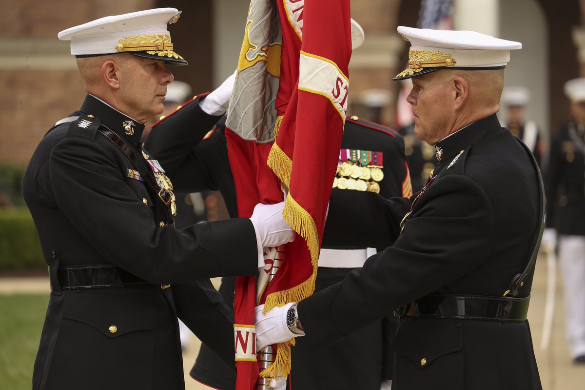 U.S. Marines tweet media