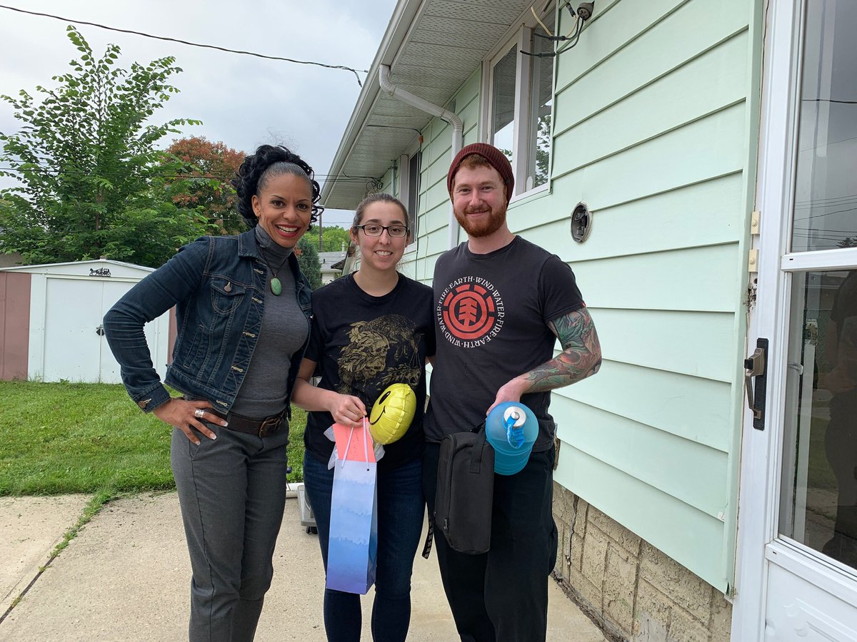 Congratulations to my clients Michael and Breanna on the purchase of their first home.  #fitREALTOR #yeg #yegrealestate #yegnewhomes #yegrealestate