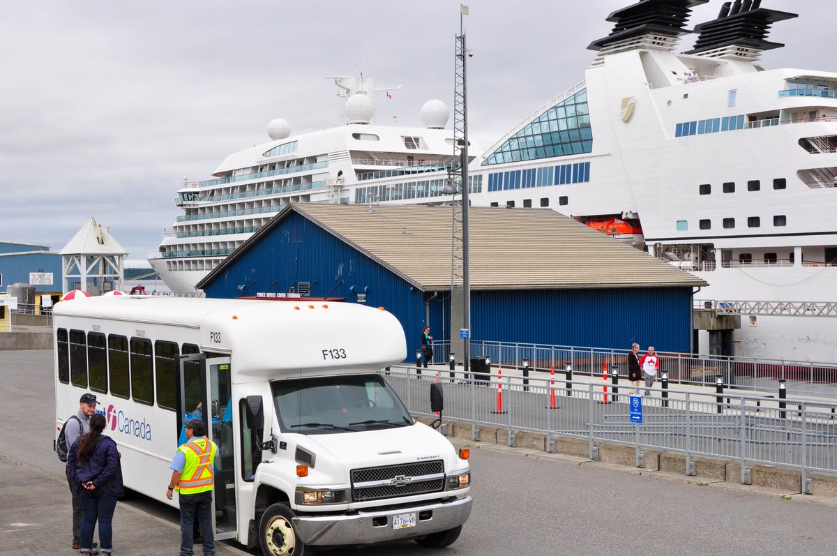 As the Seven Seas Mariner leaves, the Sojourn arrives! Cruise ship guests are welcomed onshore by North Pacific staff before beginning their trek through history. #welcometoprincerupert #welcometocanada #tourismprincerupert