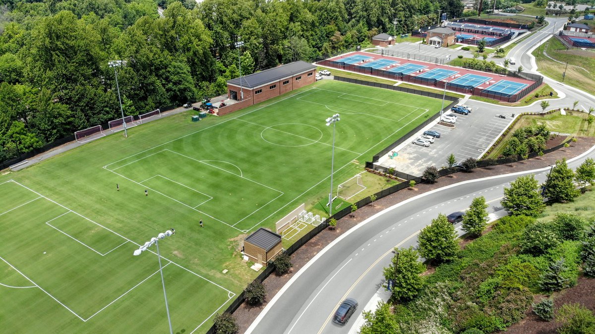 hinkley_brian's tweet photo. A couple of pics of the finished product...   Soccer fields took 30 min. each and the football field took 1 hr. @Turf_Tank #handsfreepainting #worksmarternotharder https://t.co/ZlDpJLOyjm
