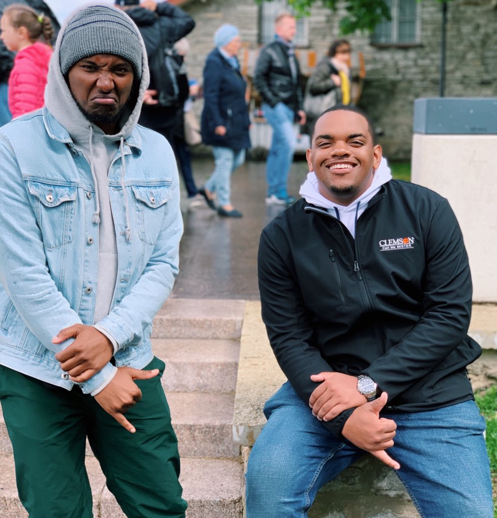 ajrichard330's tweet photo. #WhosWhoAtClemson
 🐅 Alphonso (A.J) Richard Jr.
 🐅 Ooltewah,TN *Born in Aiken, SC
 🐅 Senior ‘20 🎓
 🐅 Elementary Education Major 🍎
 🐅 President of Call Me MiSTER 👨🏽‍🏫
 🐅 Alpha Phi Alpha Fraternity Inc.
 🐅 Going wherever God Takes Me! 
      🙏🏾 https://t.co/T88FqoOivR