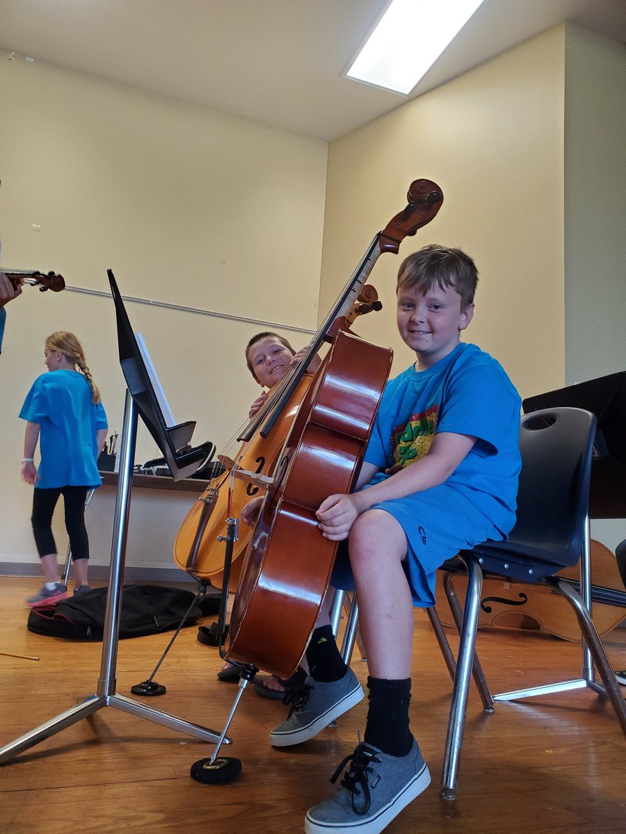 OhOrchestras's tweet photo. Another great summer Orchestra camp! These new musicians are going to be great! https://t.co/nozXRH4kwz
