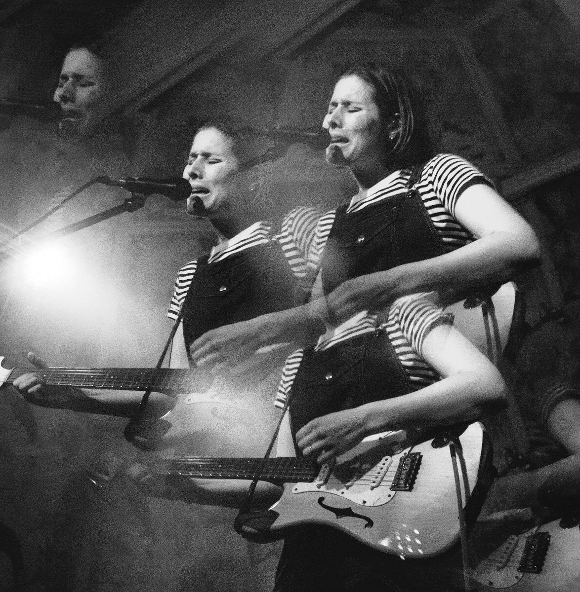 indievidualists's tweet photo. Our interview with our new friends Middle Kids is online now! We talked about their debut record, what they appreciate about each other and a lot more 🖤

https://t.co/wOqJlCFJJz https://t.co/UpZ2tIOvDq