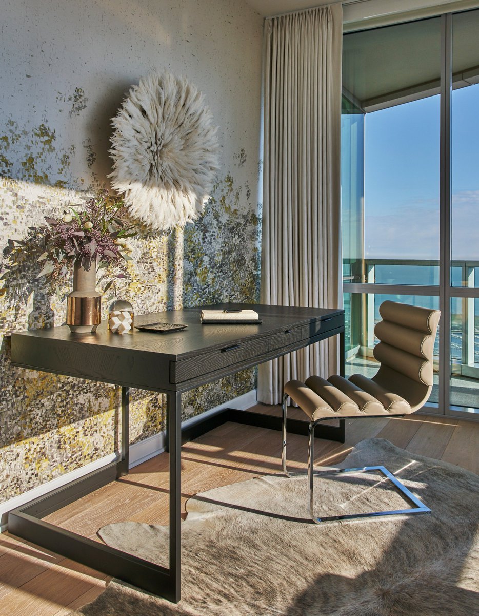 WFH goals 🙌🏼 #designbystudiogild #wearegild

📷: <a href="/mikeyschwartz/">Mike Schwartz</a> for Studio Gild