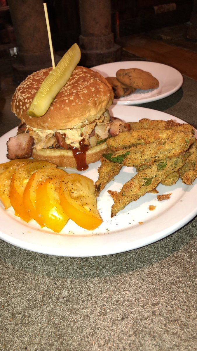 brickstorepub's tweet photo. 🔥 BBQ Thursday! 🔥 Sliced pork loin sandwich, spicy BBQ sauce, bread and butter pickles, slaw, fried okra, heirloom tomatoes, and chocolate chip cookies. Don’t miss this! #bbq #bbqthursday #friedokra #heirloomtomatoes #decatureats #southerncooking #tastyaf https://t.co/x48MdQf9Oz