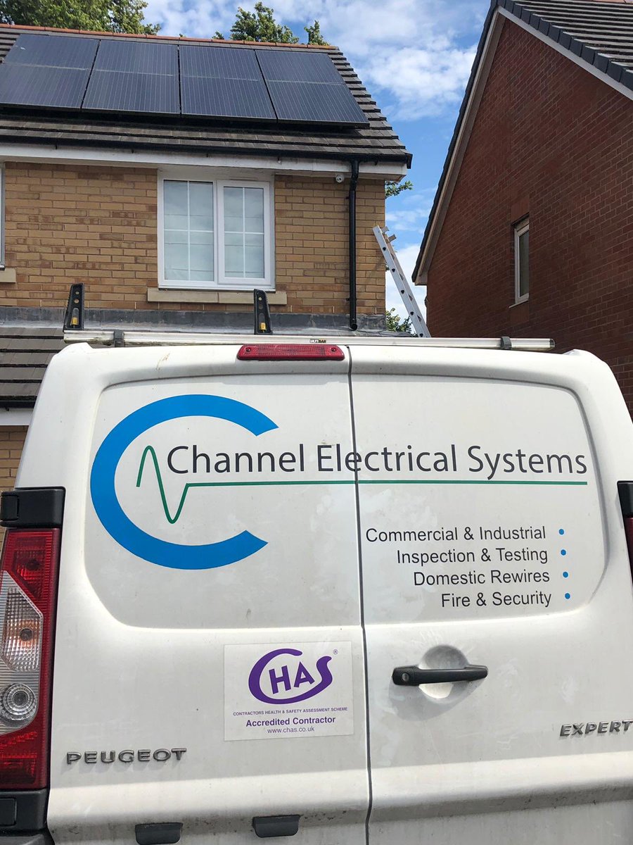 channel_elec's tweet photo. Full HD CCTV Installation for our customer in sunny Swansea. #cctvinstallation #ssaib #channelelectricalsystems #niceicapprovedcontractor #swanseabay #wales https://t.co/dJcY45OiUA