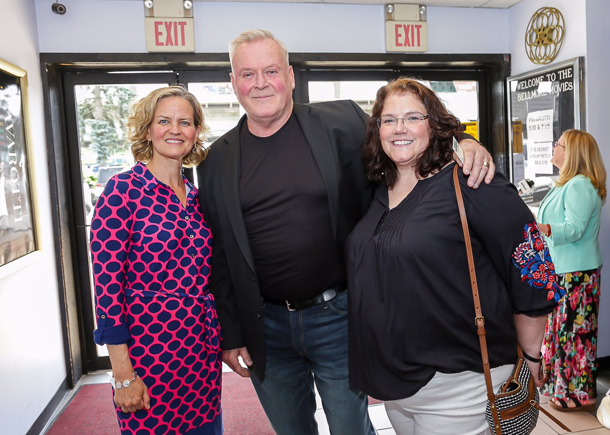 LauraCurran516's tweet photo. Proud to kick off the 22nd @LIIntlFilmExpo today alongside many filmmakers and film lovers alike. With over 180 films being screened and an array of workshops and panels, there is something for everyone -- LIIFE starts tomorrow and runs through July 18. #2019liife https://t.co/YNW7Qt10zM