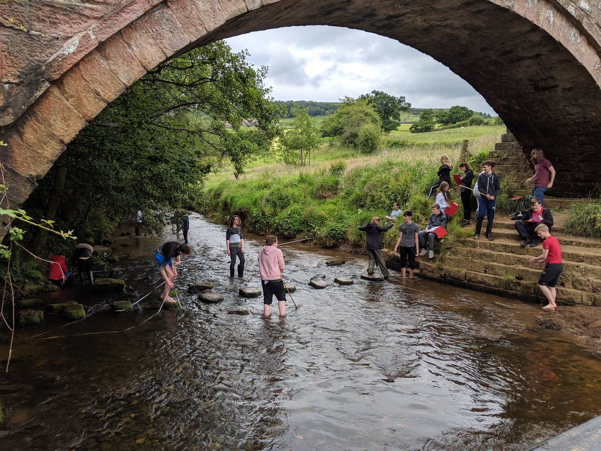 LJGeography's tweet photo. Day 2 in Danby and more investigations about how the river changes over its course 🏞️ #fieldwork #wetfeet https://t.co/r3ojkETIrq