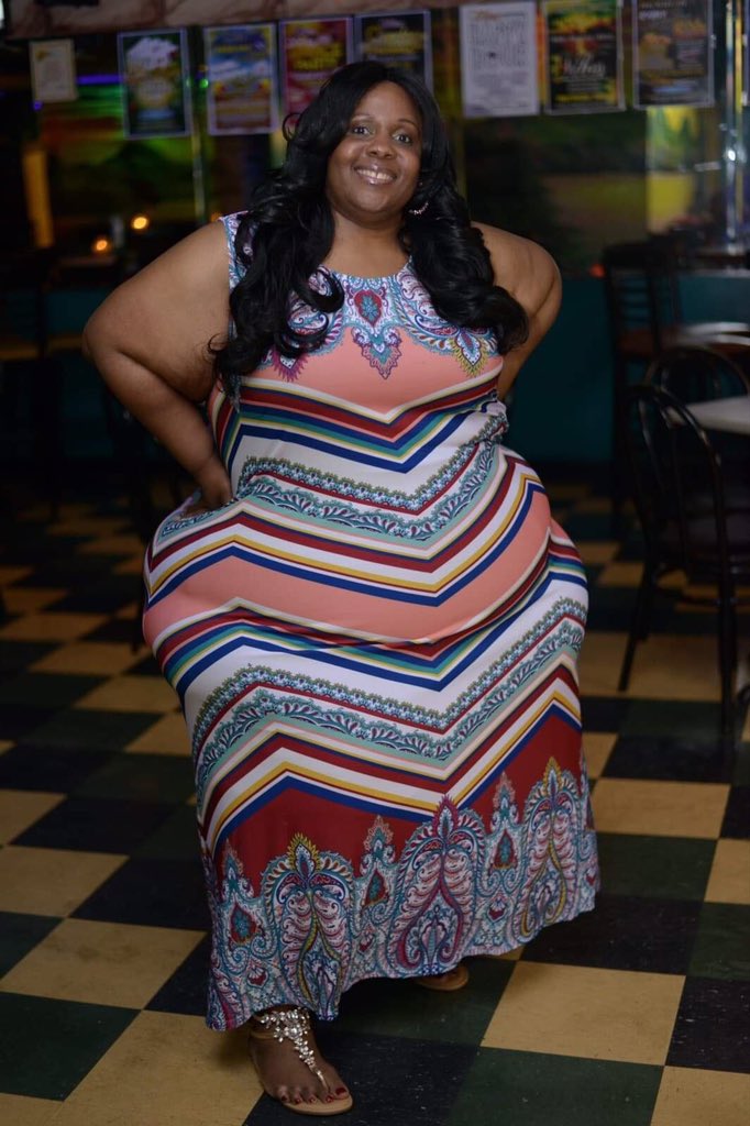 ssbbwmodels's tweet photo. When I think of summer...I think  deliciously #juicy #sweet #GeorgiaPeach!💋💋💋
#SSBBWS #SSBBW #models #modeling #fashion 

#SSBBWmodels has events happening near you! Check out this page for upcoming meetups: https://t.co/PDEyGF58NR https://t.co/z9tlmwoNkO
