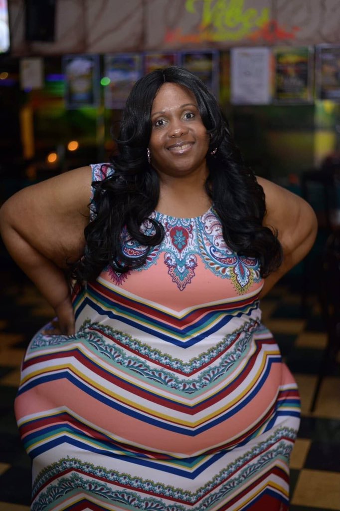 ssbbwmodels's tweet photo. When I think of summer...I think  deliciously #juicy #sweet #GeorgiaPeach!💋💋💋
#SSBBWS #SSBBW #models #modeling #fashion 

#SSBBWmodels has events happening near you! Check out this page for upcoming meetups: https://t.co/PDEyGF58NR https://t.co/z9tlmwoNkO