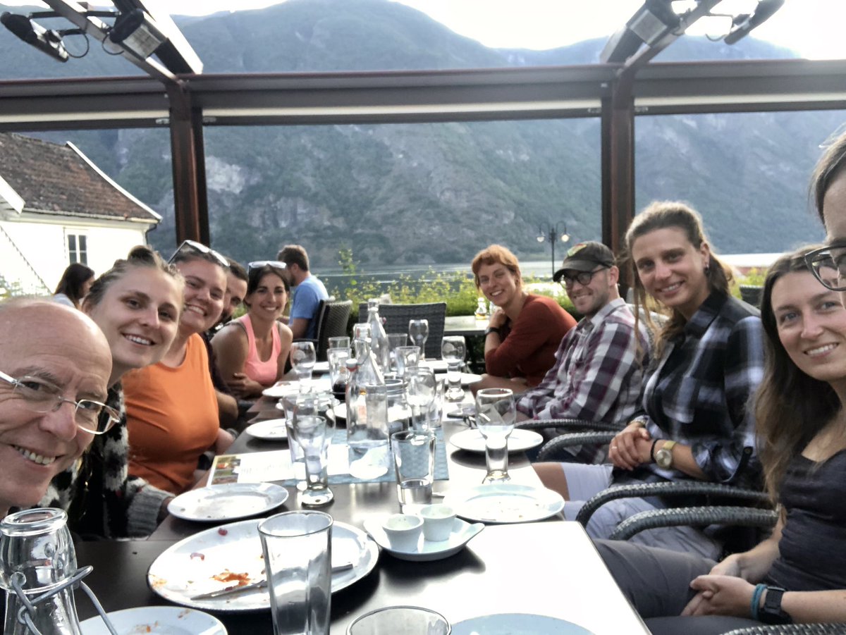 VVandvik's tweet photo. @EmeraldNorway chief @FrodeStordal visits #SeedClim @funcab_uib #INCLINE and in a single day learns everything a #climate modeller ever wanted to know about plants... In other news: we finished our dinner! https://t.co/Ei5iF3FF9g