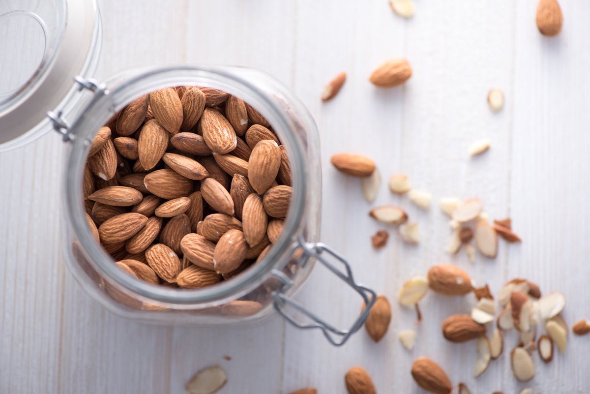 JSSAlmonds's tweet photo. According to the #Almond Board, #rawalmonds can live a palatable life of up to 2 years if stored at ideal conditions. What are those conditions, &amp; what can be done to maximize them for almond longevity? Check out the info here:
https://t.co/lk7IMkDrGZ https://t.co/OSSaUrX5me