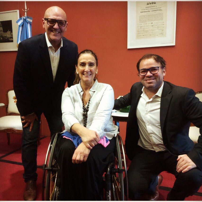 El Poder de trabajar en Equipo, transforma. Concretando sueños. @andiscapacidad <a href="/gabimichetti/">Gabriela Michetti</a> <a href="/santiagoibar/">Santiago Ibarzábal</a> <a href="/NicoDucote/">Nico Ducoté</a> <a href="/luchyravina/">Luchy Ravina</a>