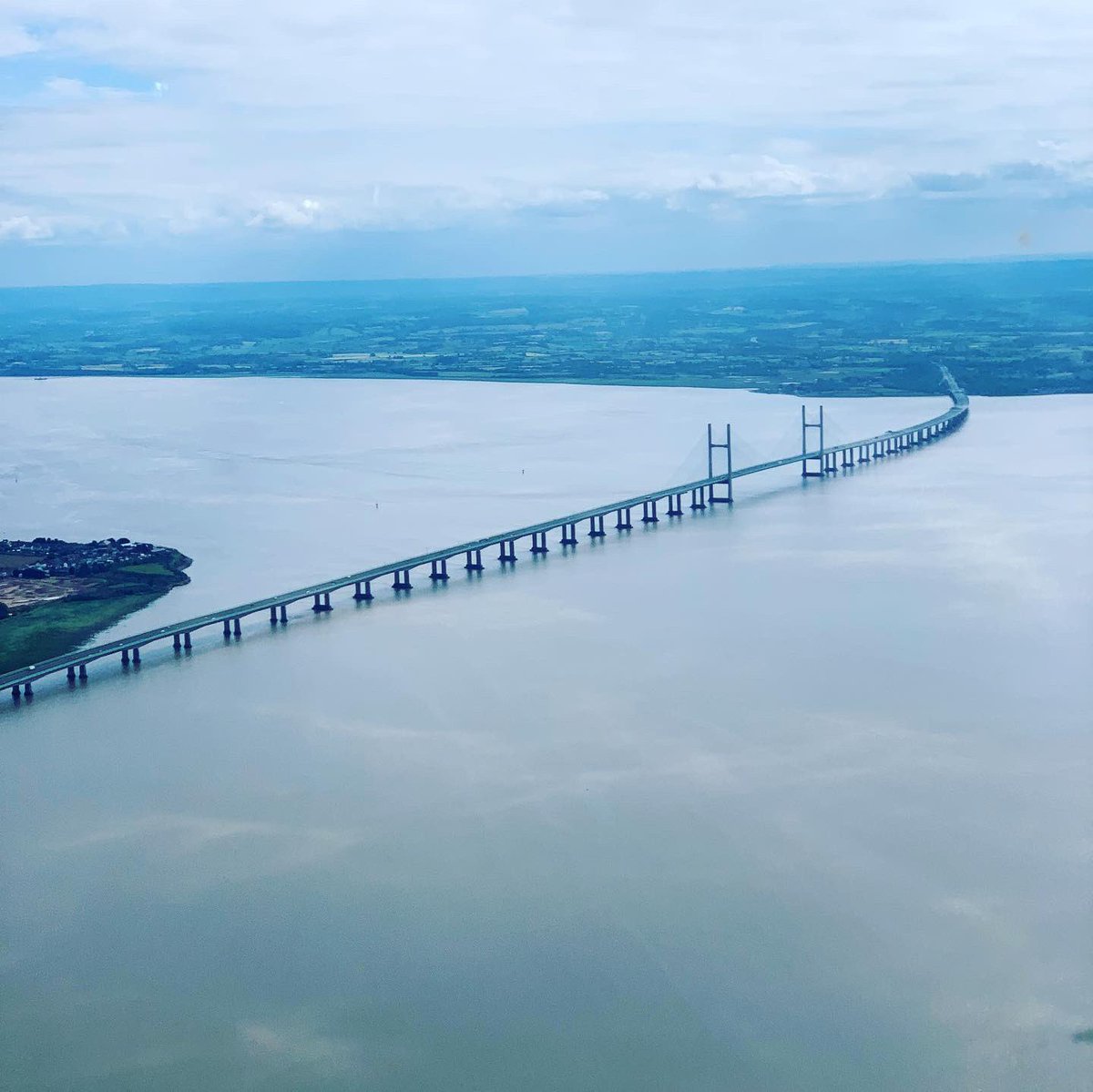 Alun-Wyn Jones (@alunwynjones) on Twitter photo Thanks to <a href="/hoverhelis/">Hover Helicopters</a> for the great service over the weekend. Awesome to see some welsh landmarks from a different perspective. #Thanks 🏴🚁 Thanks to <a href="/hoverhelis/">Hover Helicopters</a> for the great service over the weekend. Awesome to see some welsh landmarks from a different perspective. #Thanks 🏴🚁